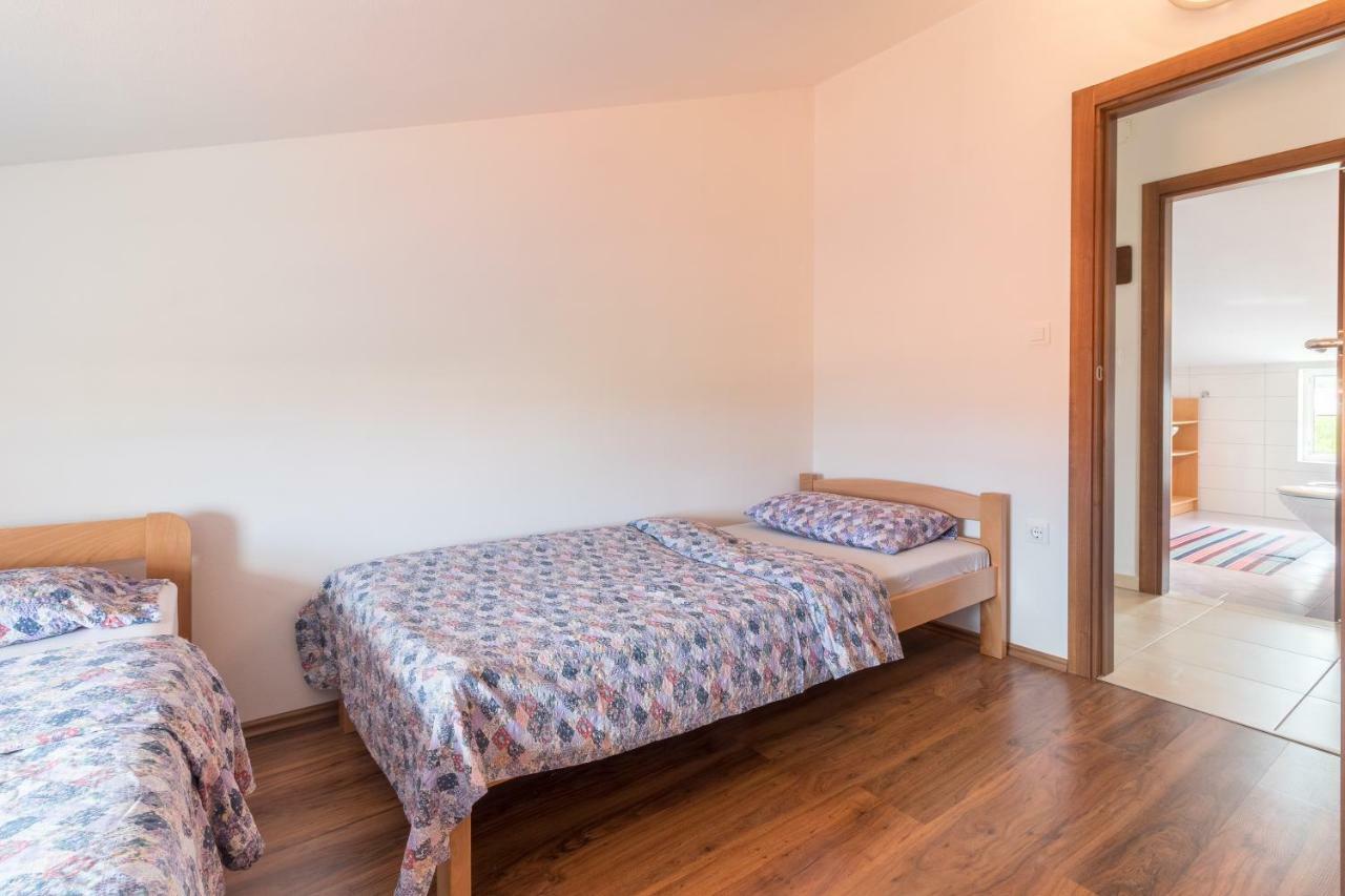 Antonija Apartment Pula Luaran gambar