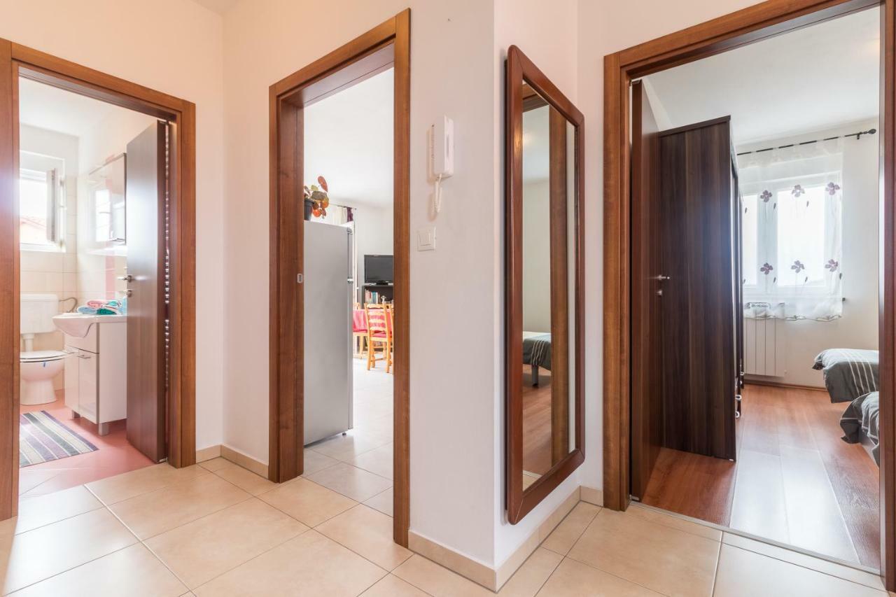 Antonija Apartment Pula Luaran gambar